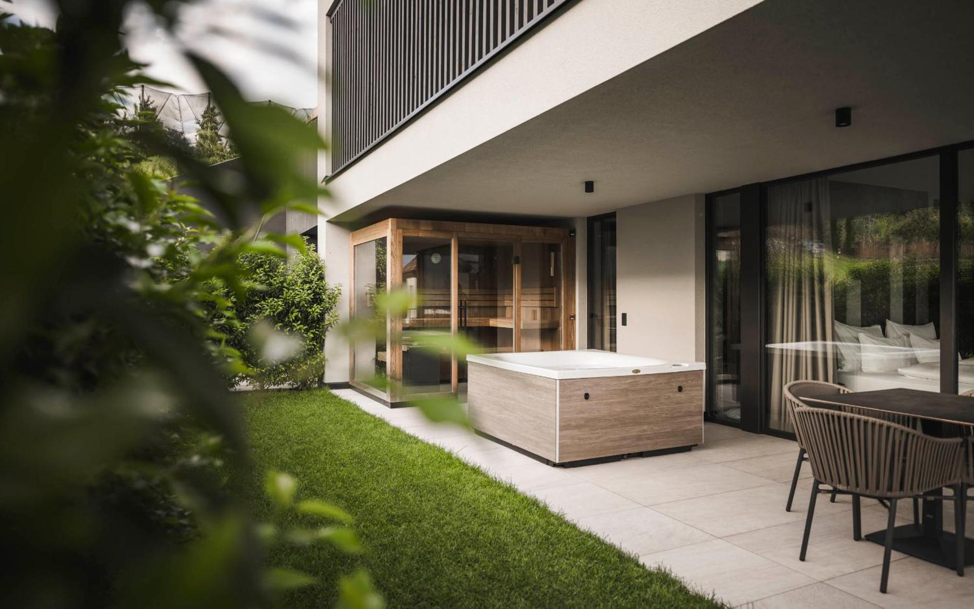 Somvita Suites تيرولو المظهر الخارجي الصورة